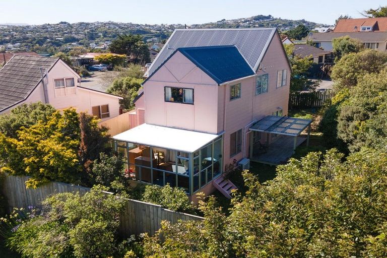 Photo of property in 87 Cunliffe Street, Churton Park, Wellington, 6037