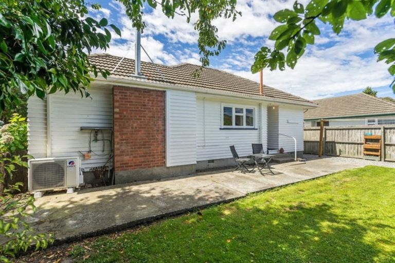 Photo of property in 1/166 Springs Road, Hornby, Christchurch, 8042