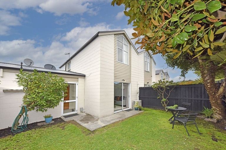 Photo of property in 3/115 Waltham Road, Sydenham, Christchurch, 8023