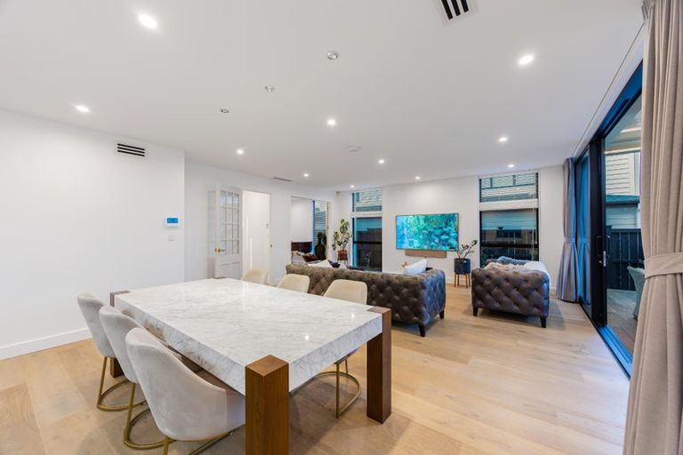 Photo of property in 7 Hopetea Street, Long Bay, Auckland, 0630