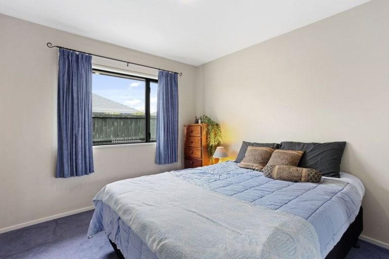 Photo of property in 2 Baltic Place, Northwood, Christchurch, 8051