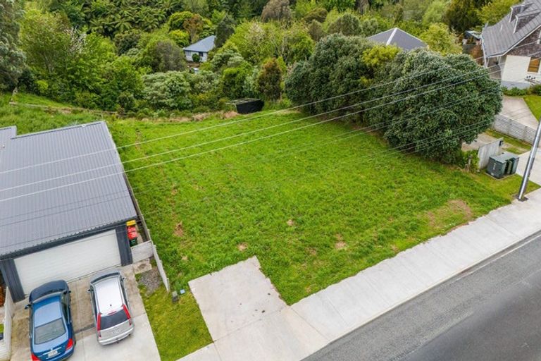 Photo of property in 117 Wairau Road, Oakura, 4314