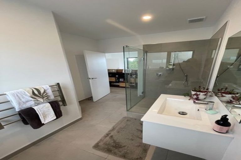 Photo of property in 2201 State Highway 12, Paparoa, 0571