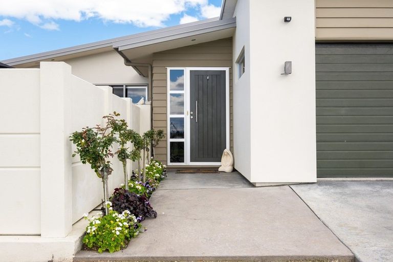 Photo of property in 32 Meissner Road, Havelock North, 4130