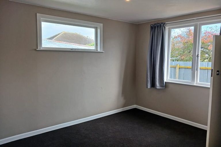 Photo of property in 2 Tweed Street, Roslyn, Palmerston North, 4414