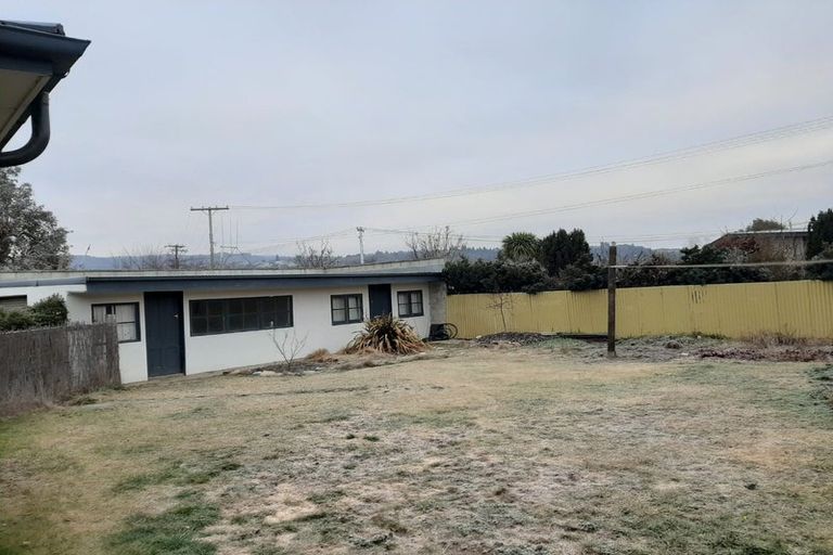 Photo of property in 9 Campbell Street, Alexandra, 9320