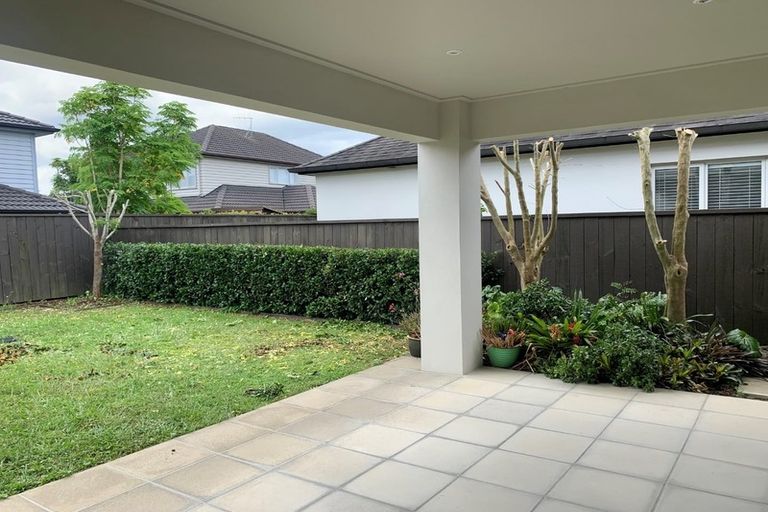 Photo of property in 27 Toscana Drive, Karaka, Papakura, 2113