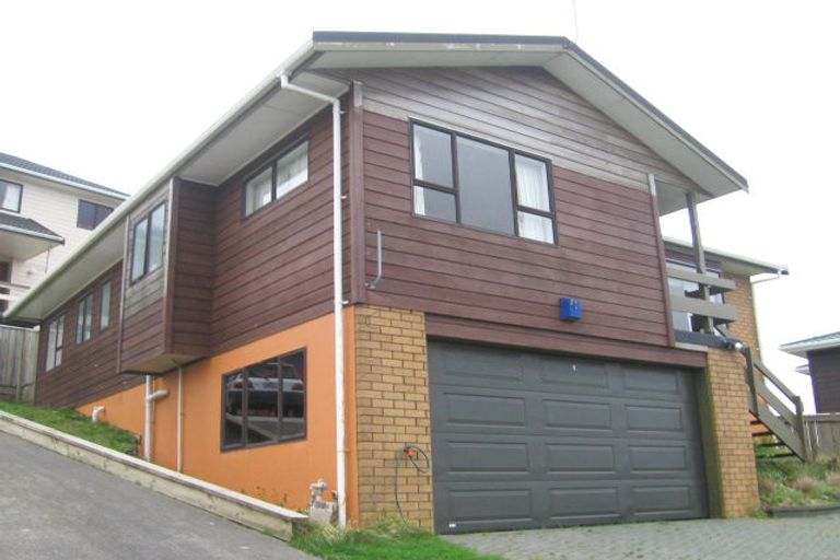 Photo of property in 4 Sirsi Terrace, Broadmeadows, Wellington, 6035