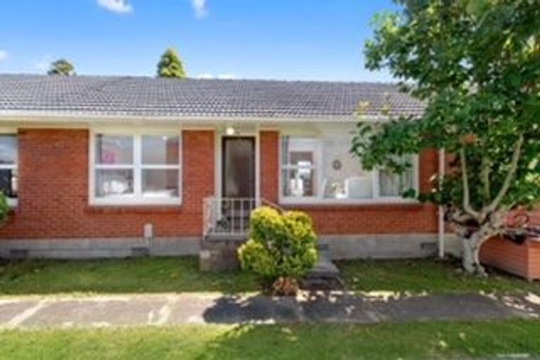 Photo of property in 1/48 Dominion Street, Takapuna, Auckland, 0622