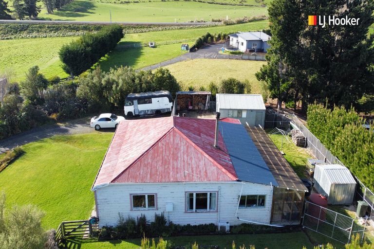 Photo of property in 82 Titri Road, Titri, Outram, 9073