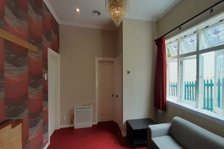 Photo of property in 2 Mudges Terrace, Newtown, Wellington, 6021