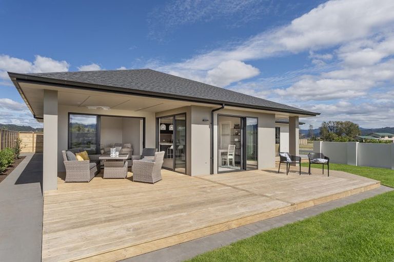 Photo of property in 168 Kupe Drive, Whitianga, 3510