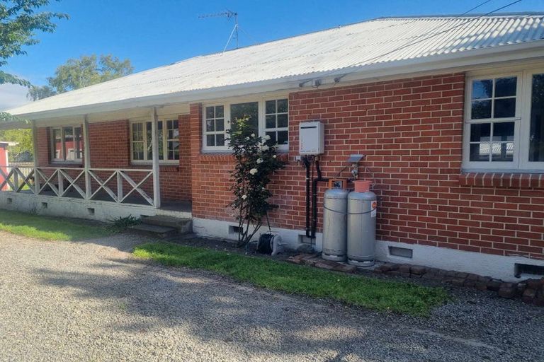Photo of property in 16 Watt Street, Featherston, 5710