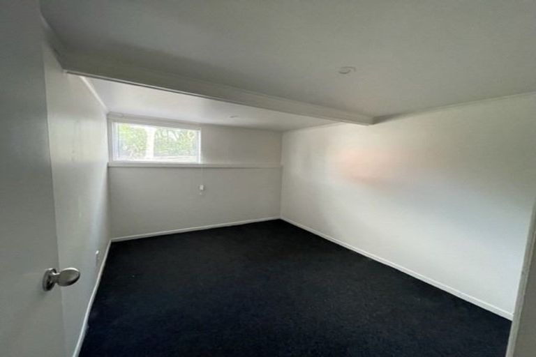 Photo of property in 2/73a Russell Road, Manurewa, Auckland, 2102