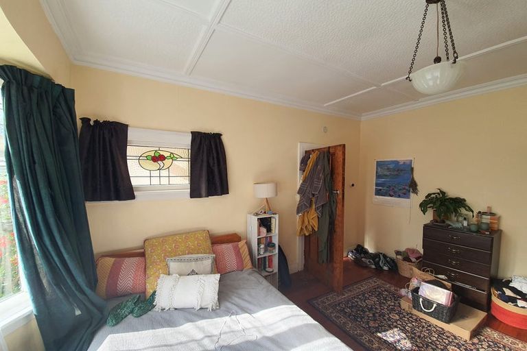 Photo of property in 9 Akatea Street, Berhampore, Wellington, 6023