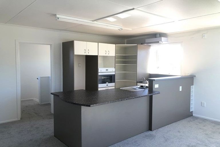 Photo of property in 12-14 Clevedon Road, Papakura, 2110