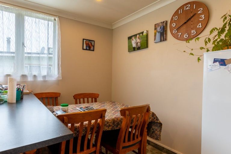 Photo of property in 3 Otanga Street, Dannevirke, 4930