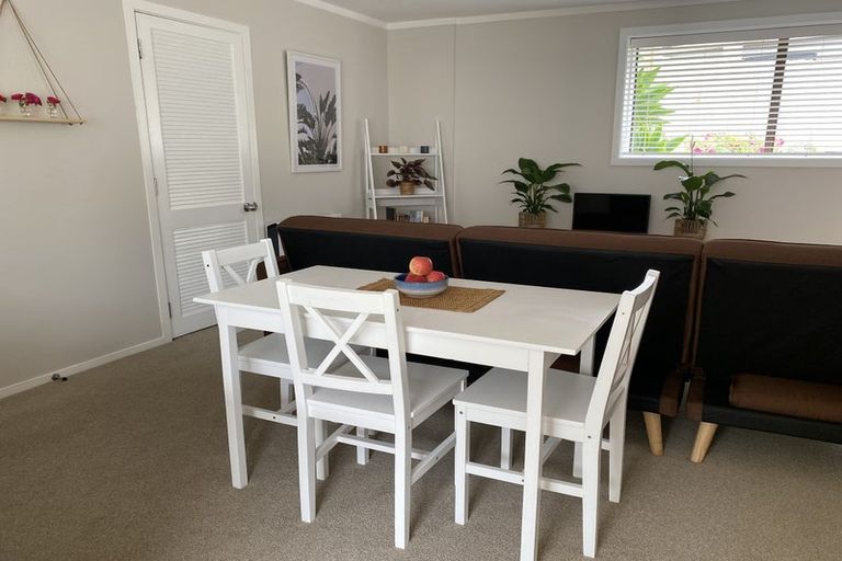 Photo of property in 103 Porritt Avenue, Chatswood, Auckland, 0626