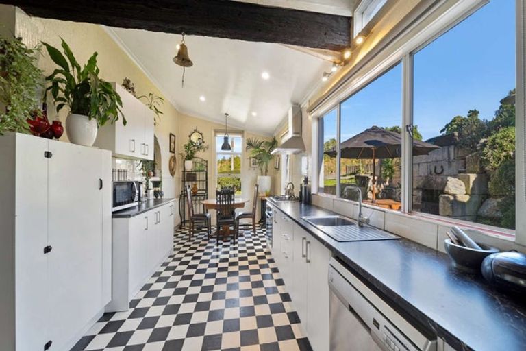 Photo of property in 1 Jessop Street, South Hill, Oamaru, 9400