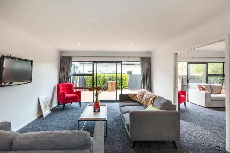 Photo of property in 121 Atawhai Road, Fitzherbert, Palmerston North, 4410