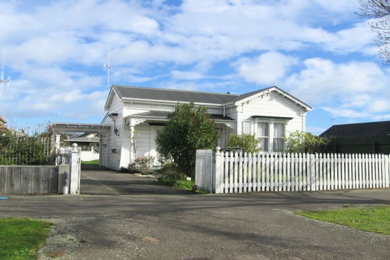 Photo of property in 162 Ruahine Street, Roslyn, Palmerston North, 4414