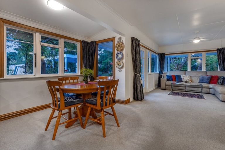 Photo of property in 121 Amohia Street, Paraparaumu, 5032