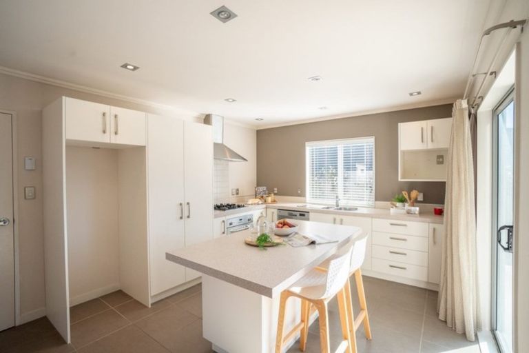 Photo of property in 21 Rosalie Terrace, Kelvin Grove, Palmerston North, 4414