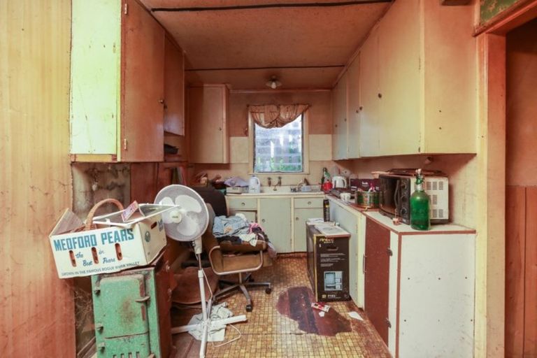 Photo of property in 35 Huia Avenue, Forest Lake, Hamilton, 3200