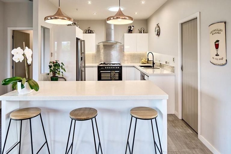 Photo of property in 154 Endeavour Drive, Whitby, Porirua, 5024