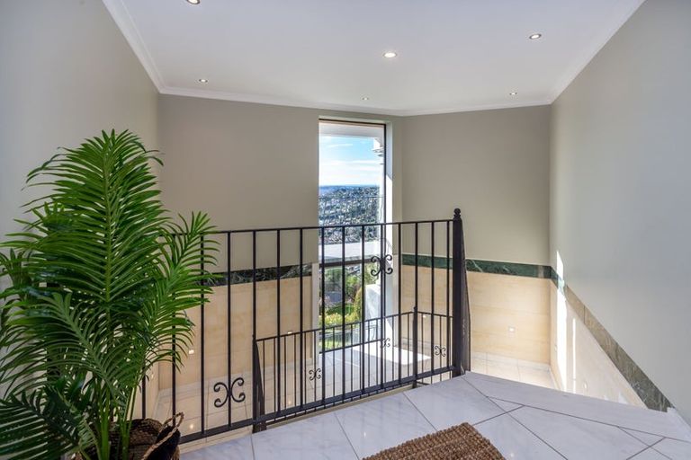 Photo of property in 80 Longhurst Terrace, Cashmere, Christchurch, 8022