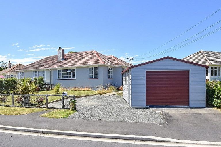 Photo of property in 23 Albertson Avenue, Port Chalmers, 9023