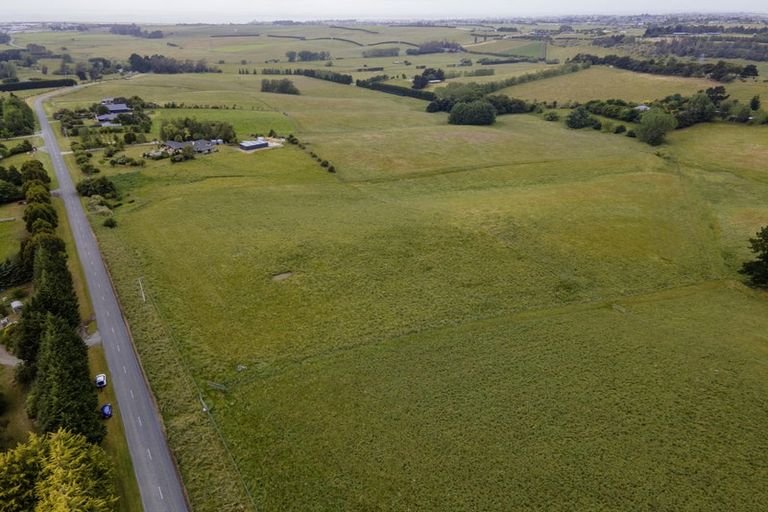 Photo of property in 133 Spur Road West, Colyton, Feilding, 4775