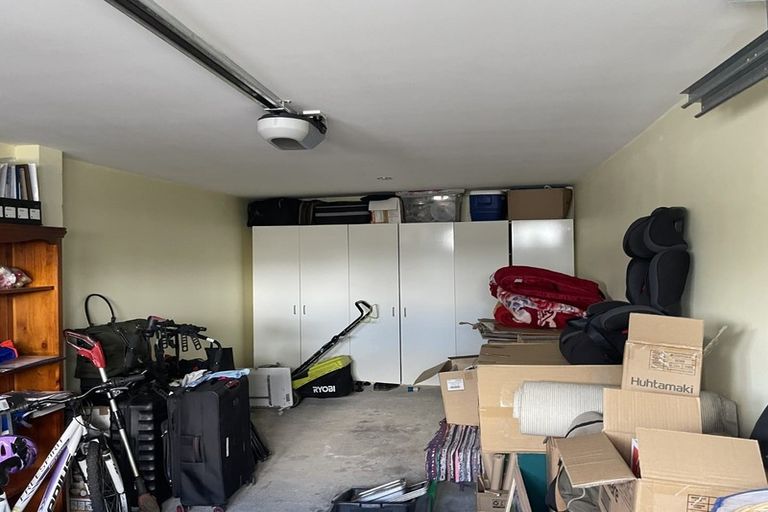 Photo of property in 23b Kelman Road, Kelston, Auckland, 0602