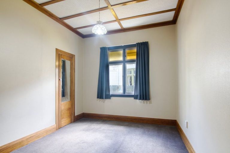 Photo of property in 9 Burns Avenue, Takaro, Palmerston North, 4412