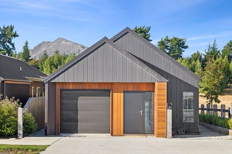Photo of property in Northlake, 28 Malvern Road, Wanaka, 9305