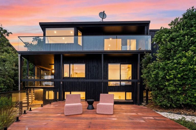 Photo of property in 2/24 Revelation Drive, Clifton, Christchurch, 8081