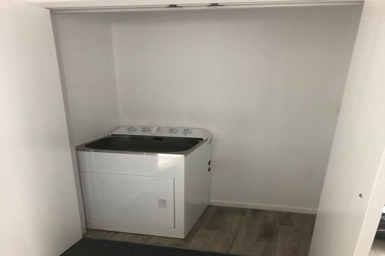 Photo of property in St Claire Village, 121/172 Mcleod Road, Te Atatu South, Auckland, 0610