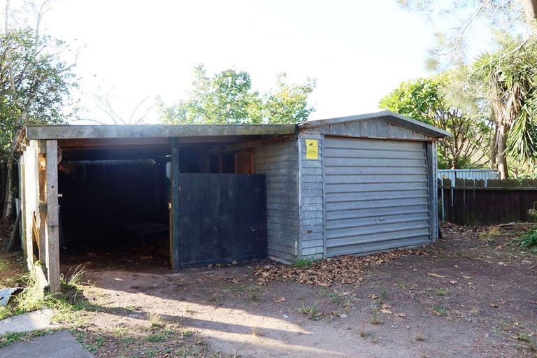 Photo of property in 19 Graham Street, Te Kopuru, 0391