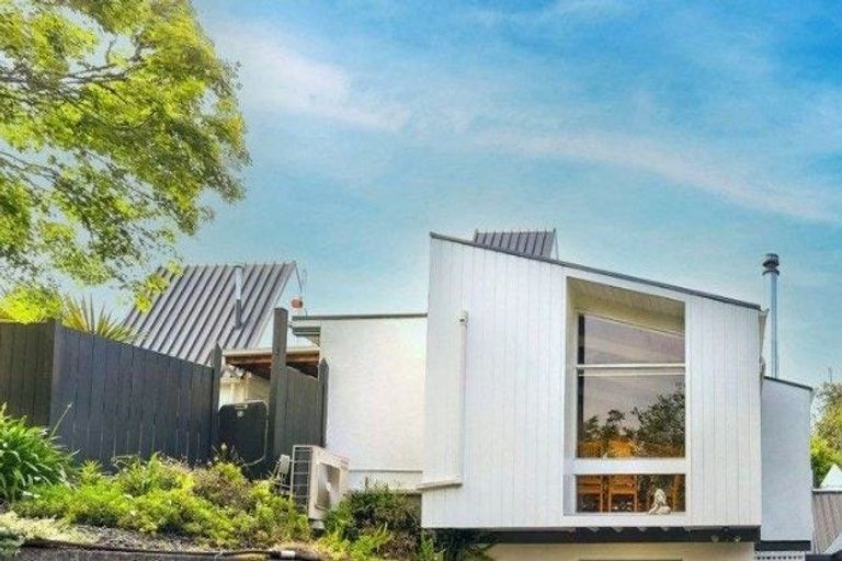 Photo of property in 9a Peakes Road, Saint Johns Hill, Whanganui, 4501