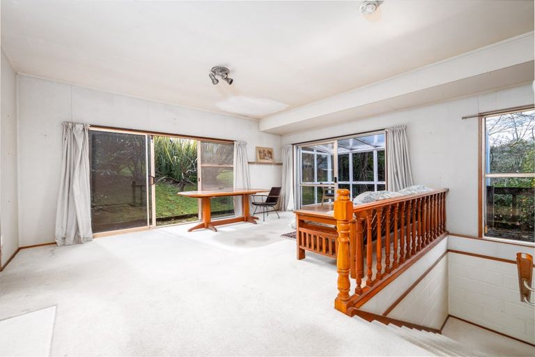 Photo of property in 18 Brind Road, Russell, 0202