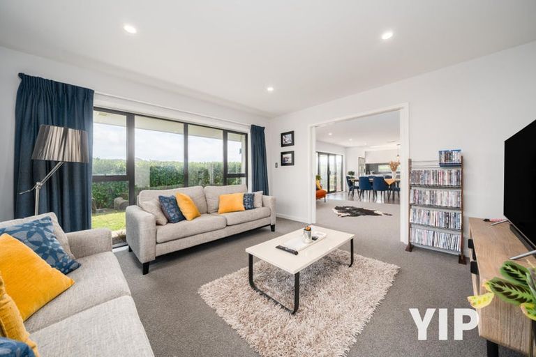 Photo of property in 152 John Burke Drive, Aotea, Porirua, 5024