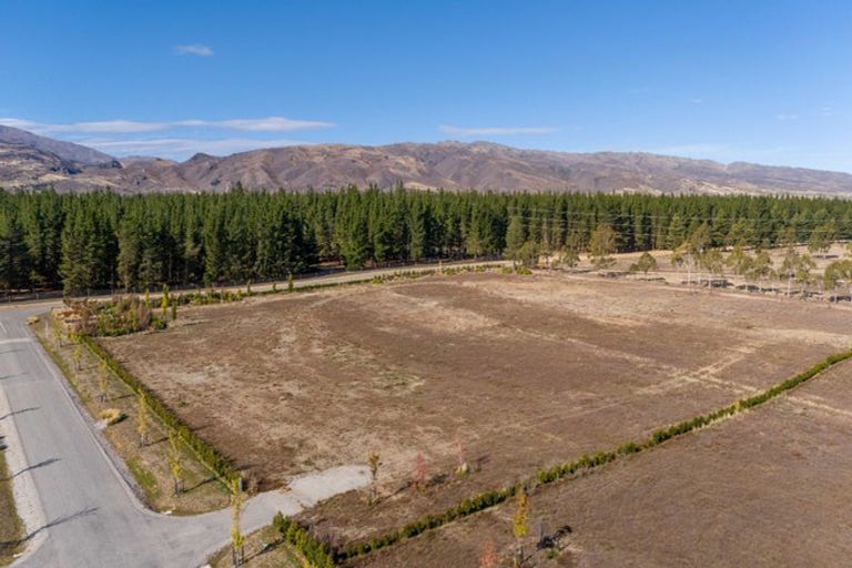 Photo of property in 90 Stone Drive, Cromwell, 9384