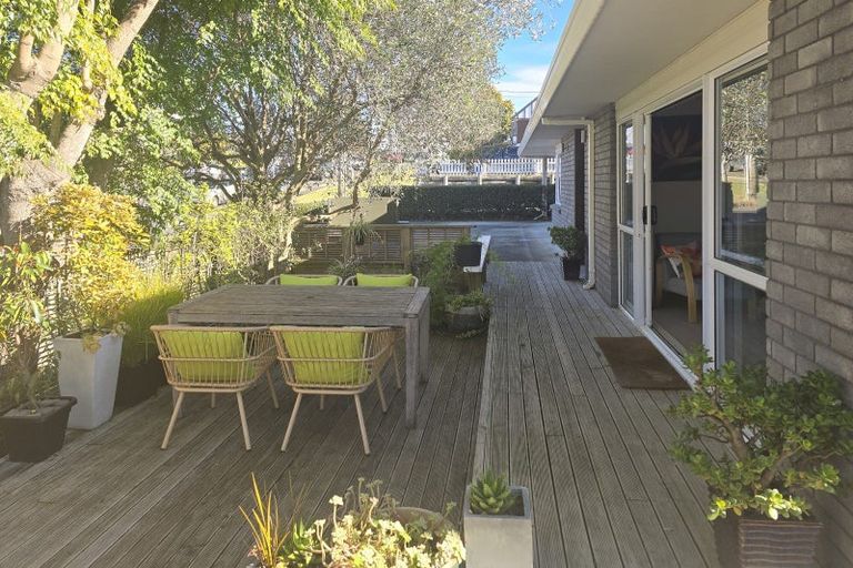 Photo of property in 2/19 Sixth Avenue, Tauranga, 3110