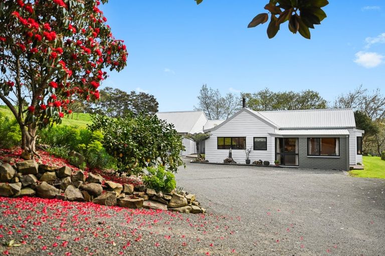 Photo of property in 2/155 Old Mountain Road, Karamu, Hamilton, 3285