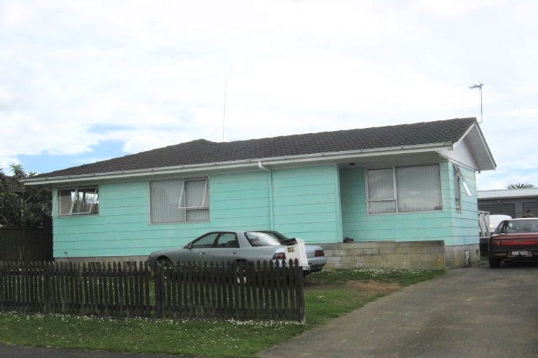 Photo of property in 15 Funnell Place, Manurewa, Auckland, 2102