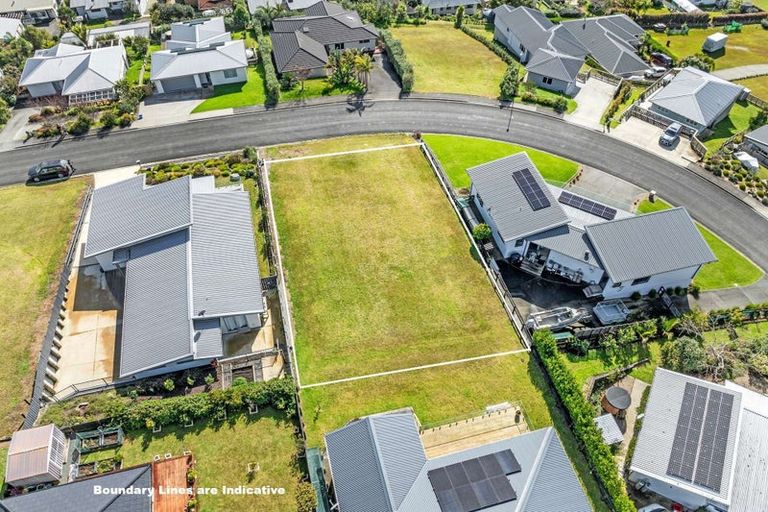 Photo of property in 12 Christine Drive, Coopers Beach, 0420