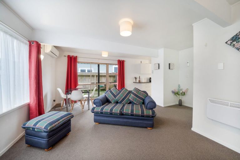 Photo of property in 1/35 Phillip Street, Johnsonville, Wellington, 6037