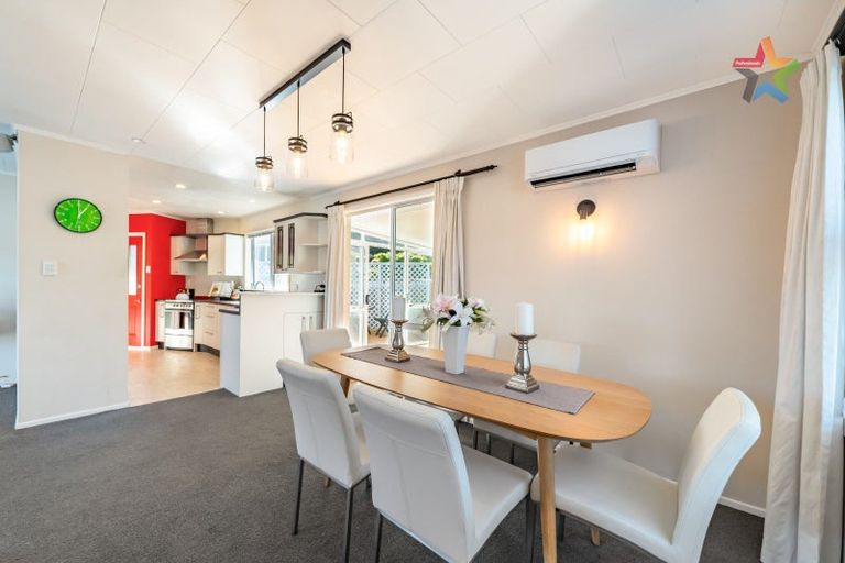 Photo of property in 11 Mimihau Grove, Wainuiomata, Lower Hutt, 5014