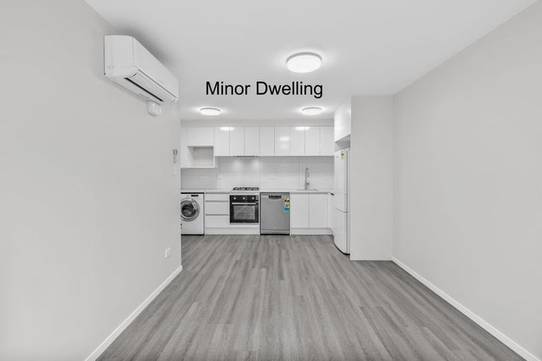 Photo of property in 4 Tawapou Close, Massey, Auckland, 0614