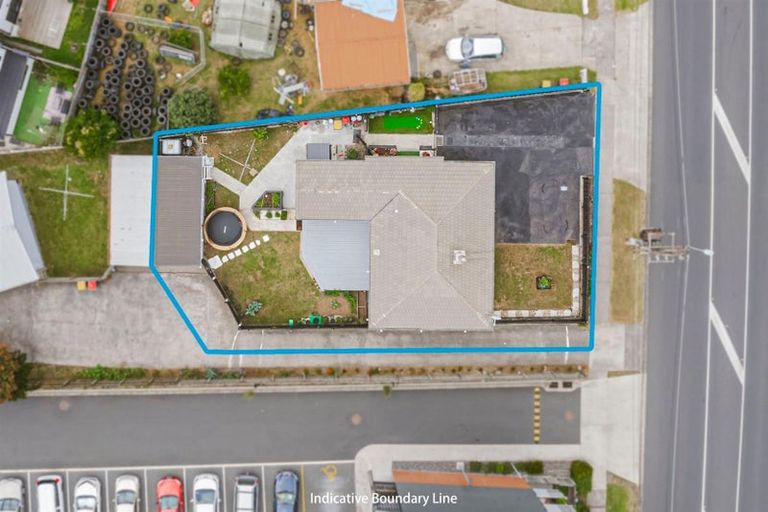 Photo of property in 111 Porchester Road, Papakura, 2110